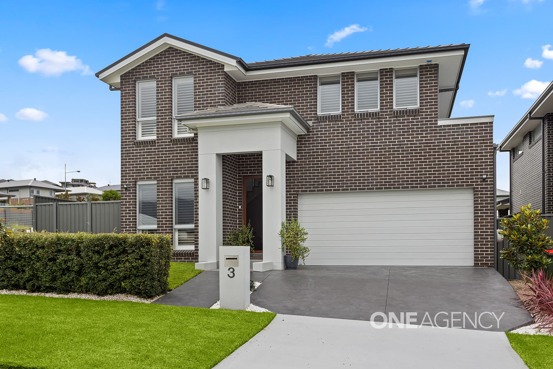 3 Violet Boulevard, Calderwood, Calderwood - Image 1