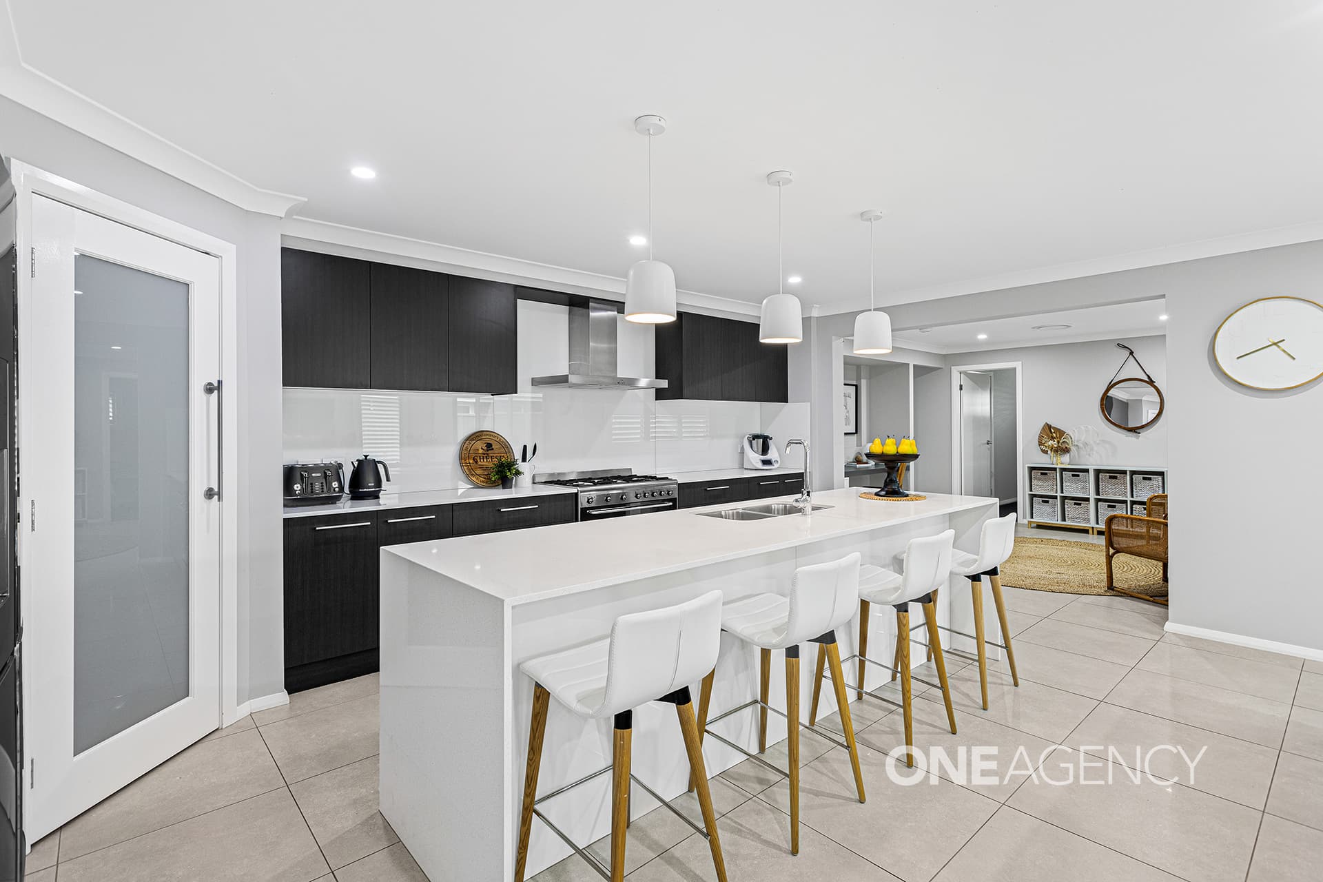 13 Pasture Way, Calderwood, Calderwood - Thumbnail 3