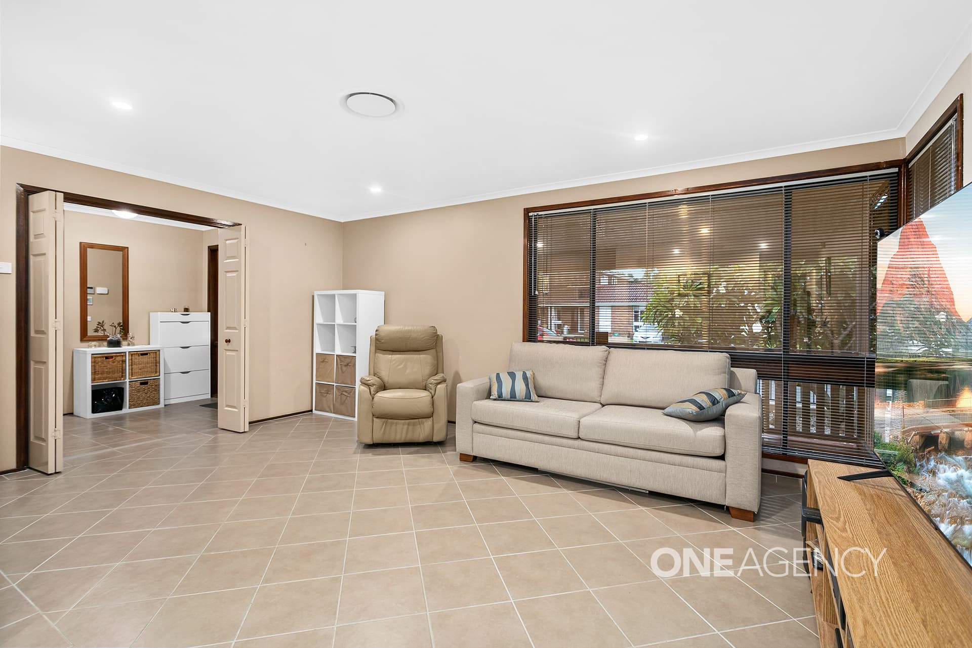 14 Cawdell Drive, Albion Park, Albion Park - Thumbnail 4