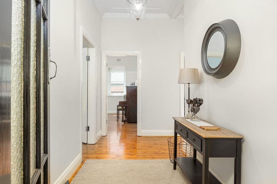27 EDMONDSON Street, Turvey Park, Turvey Park - Thumbnail 2