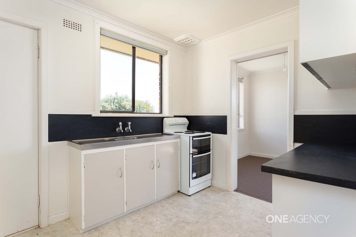 88 Payne Street, Acton, Acton - Thumbnail 4