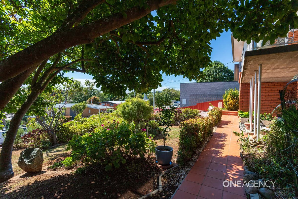 49 Grandview Avenue, Park Grove, Park Grove - Thumbnail 2