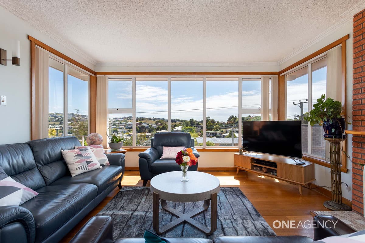49 Grandview Avenue, Park Grove, Park Grove - Image 1