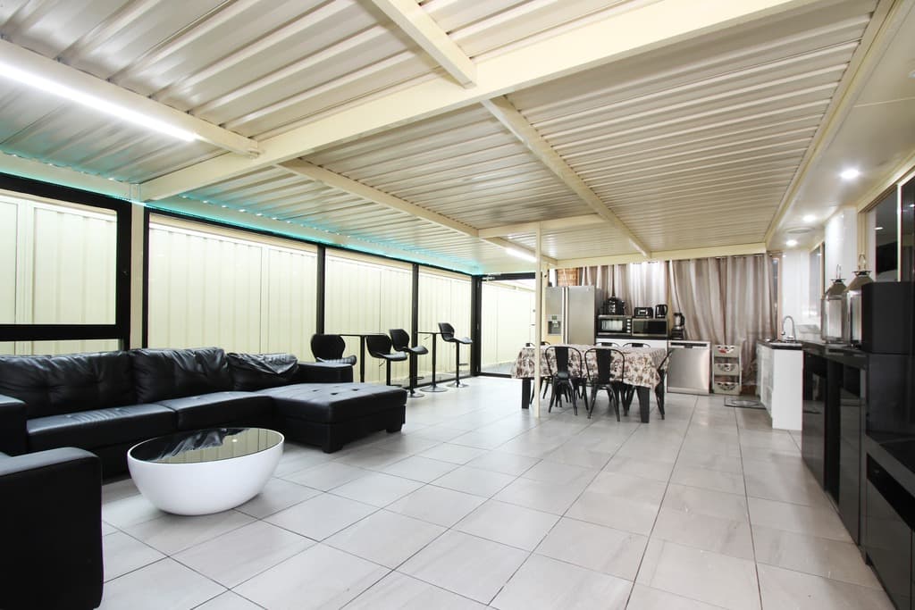 11 Taralga Street, Prestons, Prestons - Image 1