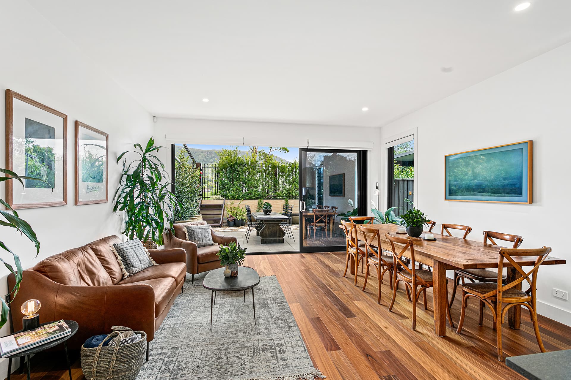10b Clyde Close, Thirroul, Thirroul - Image 1