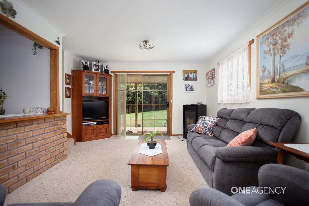 16 Acacia Drive, Romaine, Romaine - Thumbnail 4