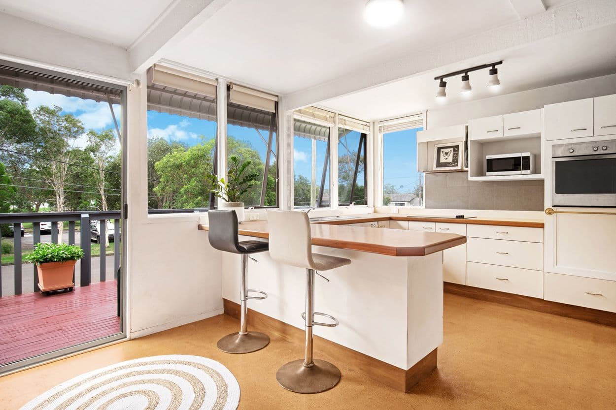 1 Lanford Avenue, Killarney Heights, Killarney Heights - Thumbnail 7