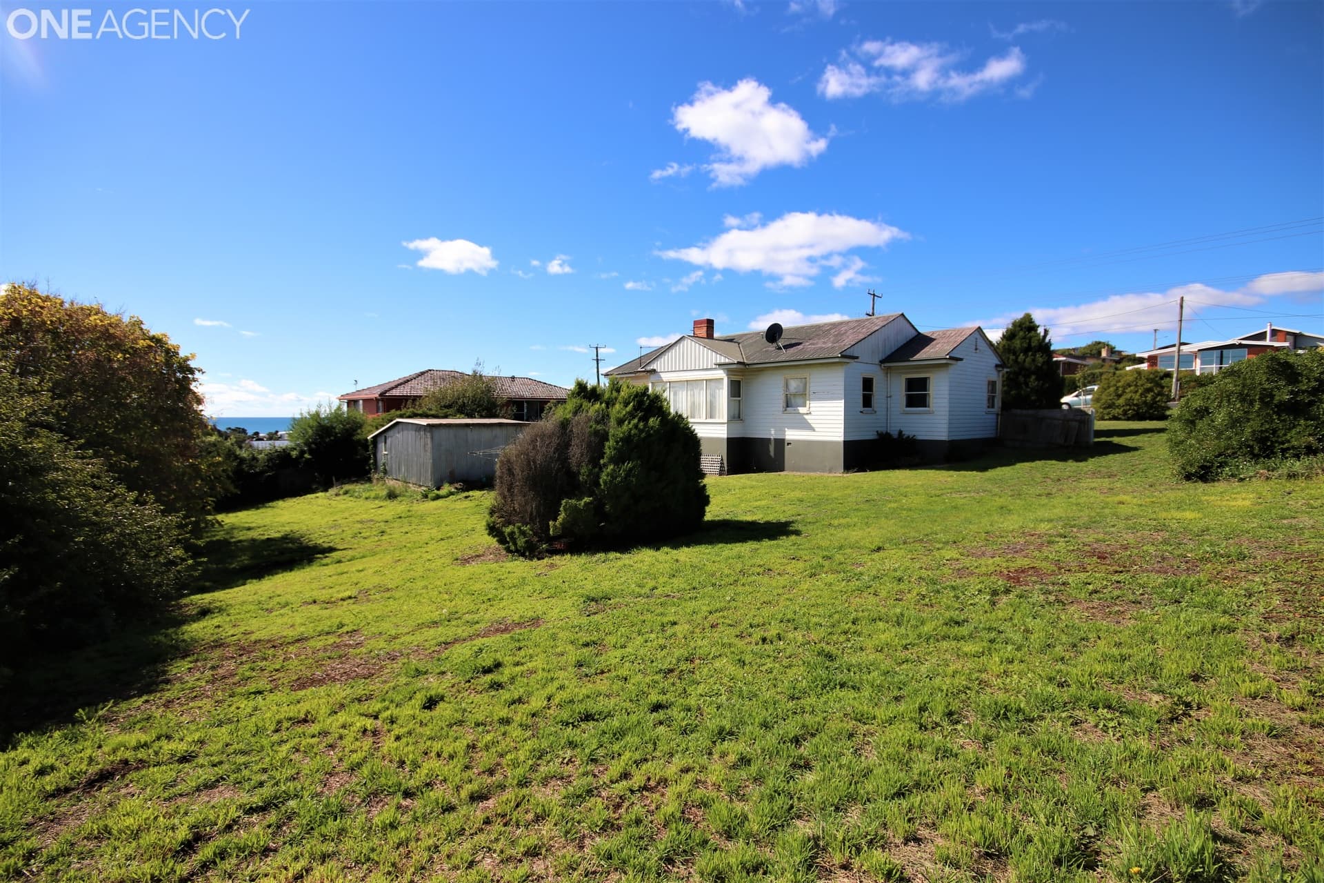48 Mary Street, East Devonport, East Devonport - Thumbnail 2