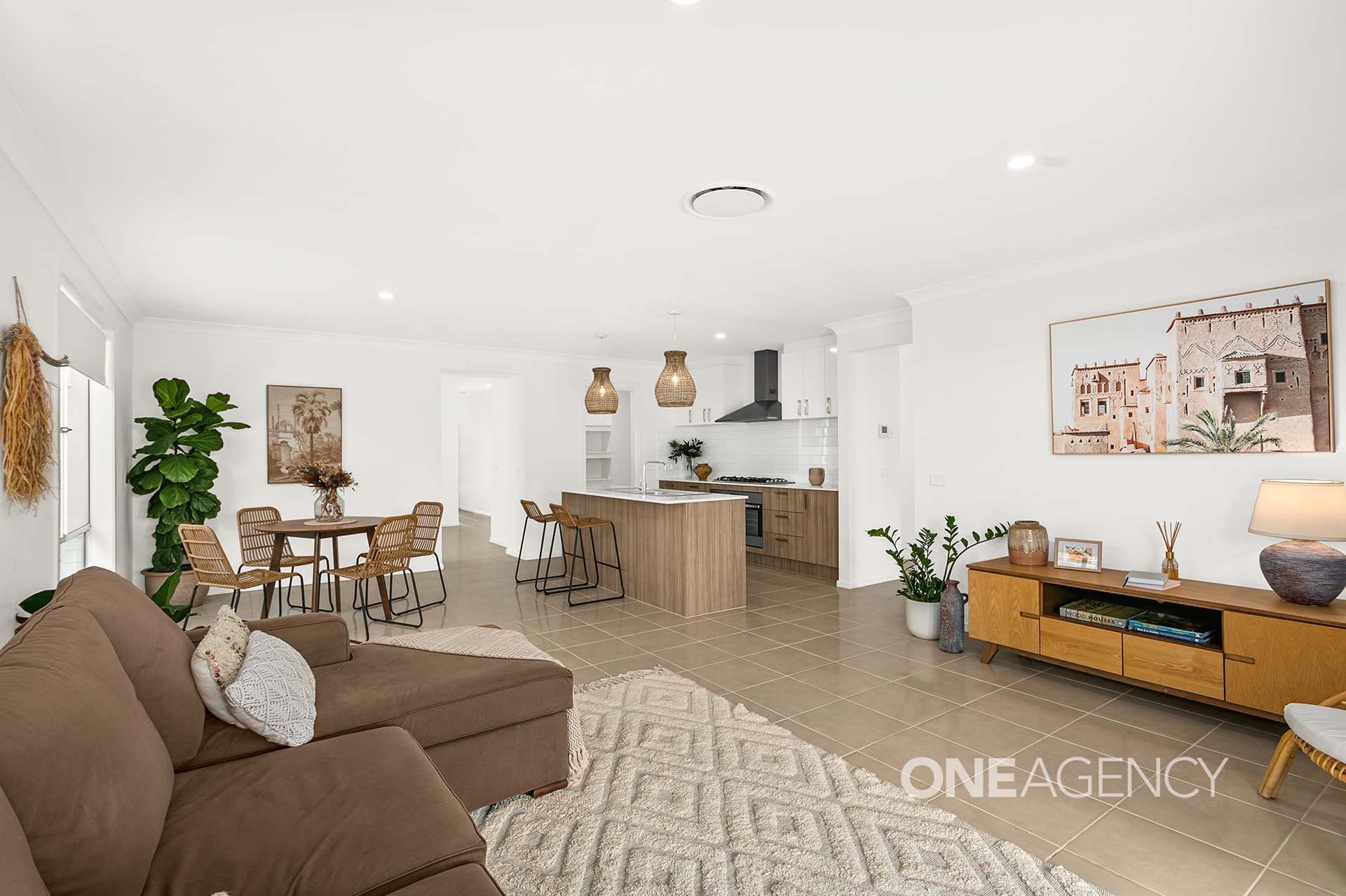 11 Pony Drive, Calderwood, Calderwood - Thumbnail 2