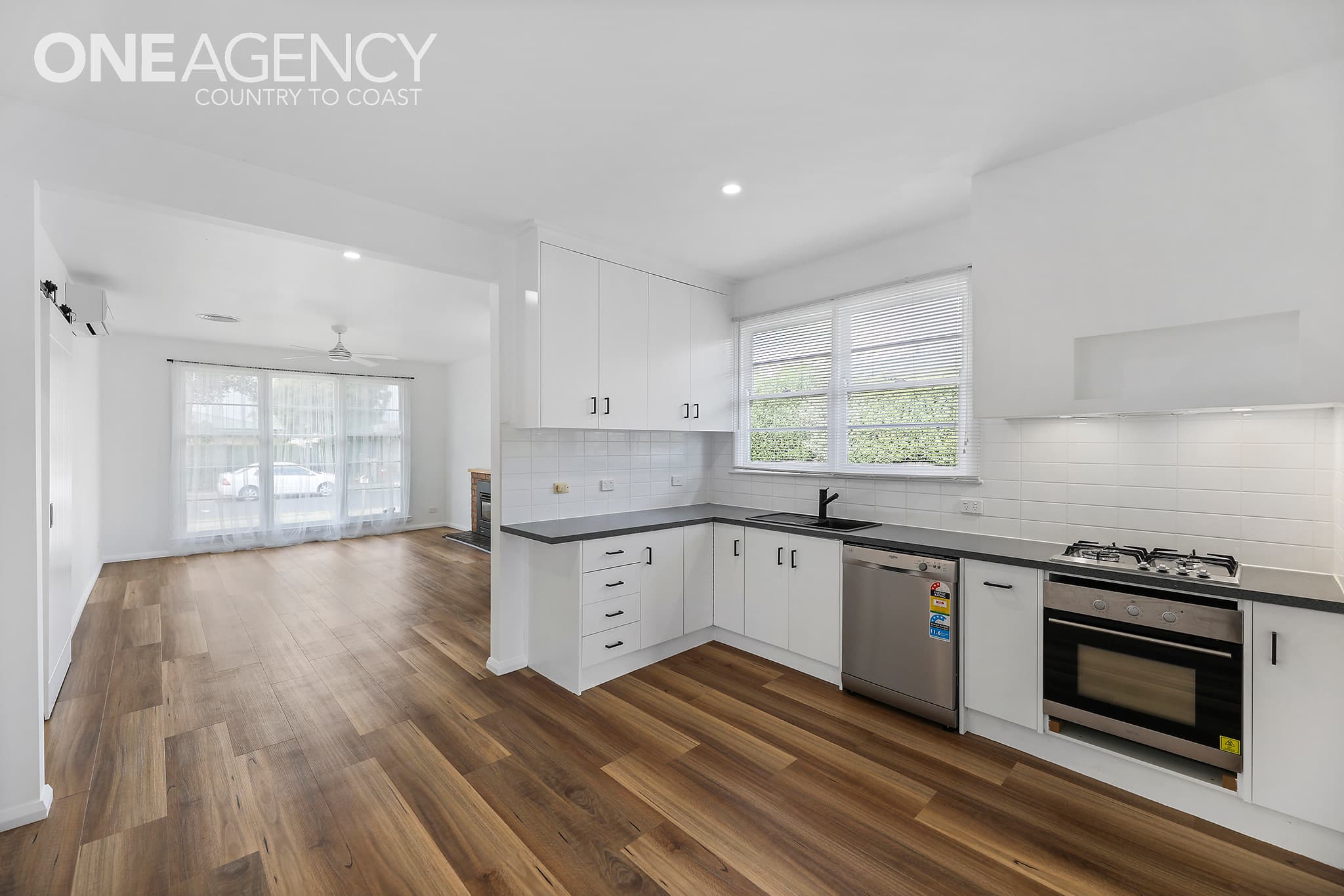 1 Burgess Street, Trafalgar, Leppington - Thumbnail 2