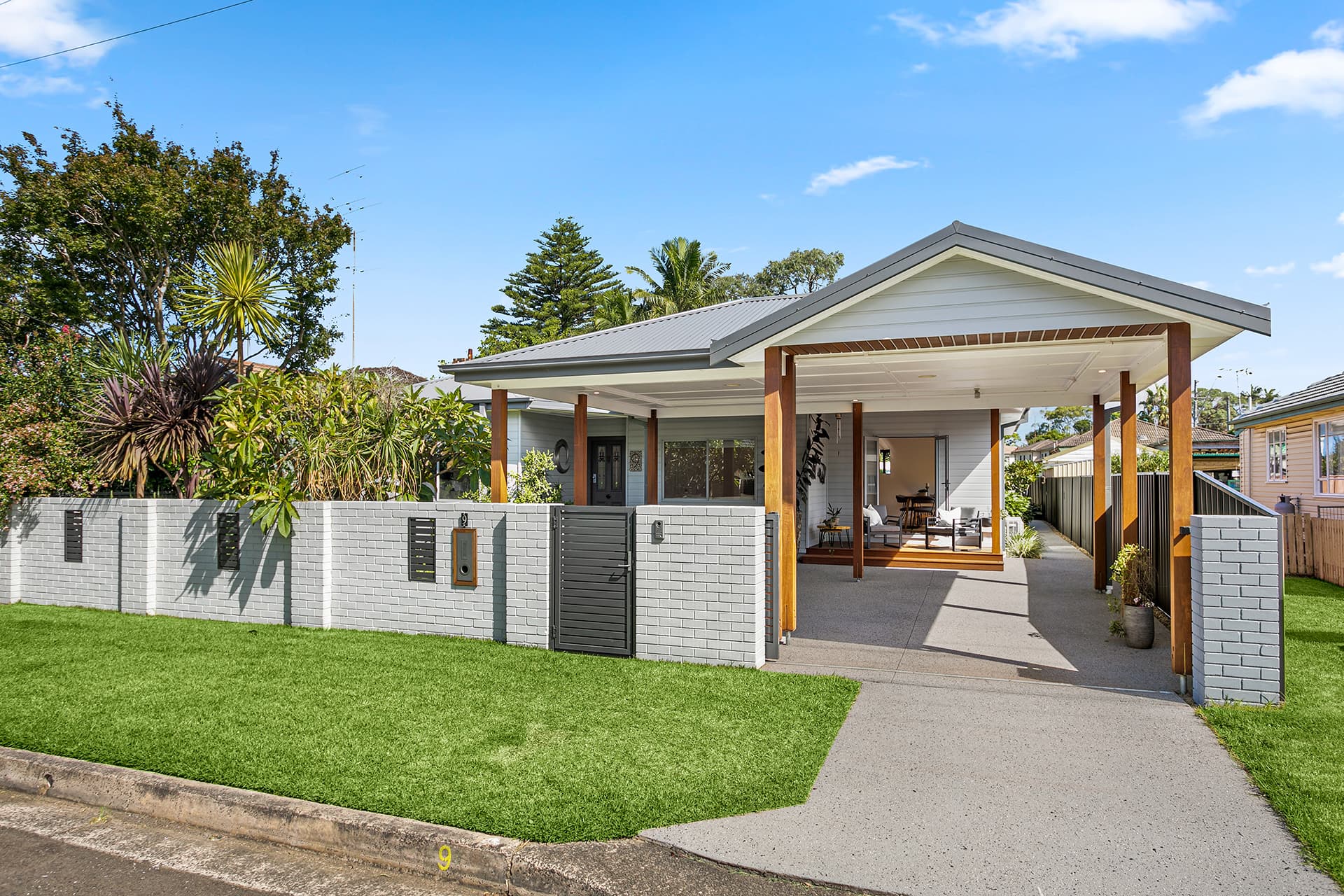 9 Kialoa Road, Woonona, Woonona - Image 1
