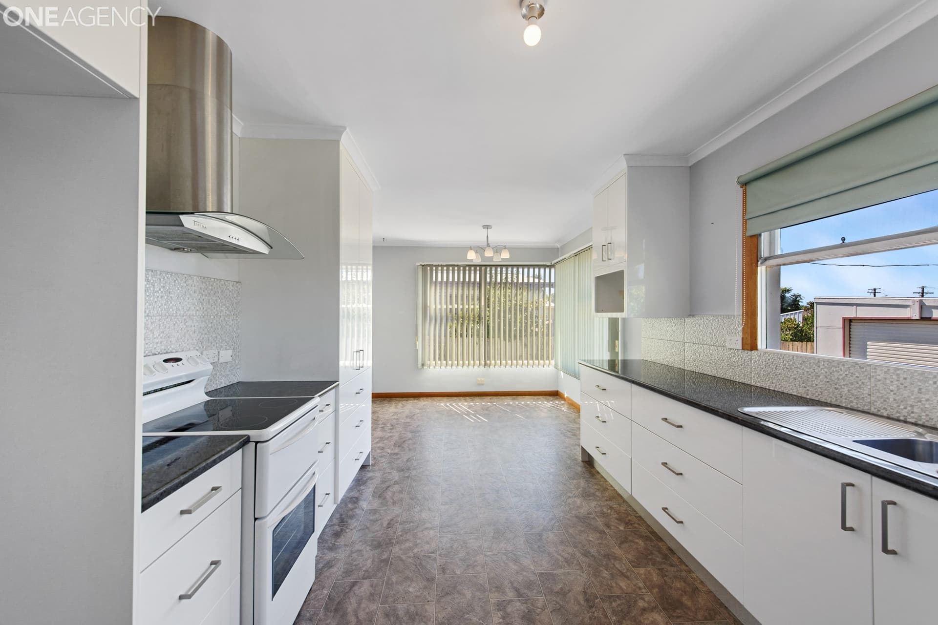 25 Boronia Avenue, Devonport, Devonport - Thumbnail 4