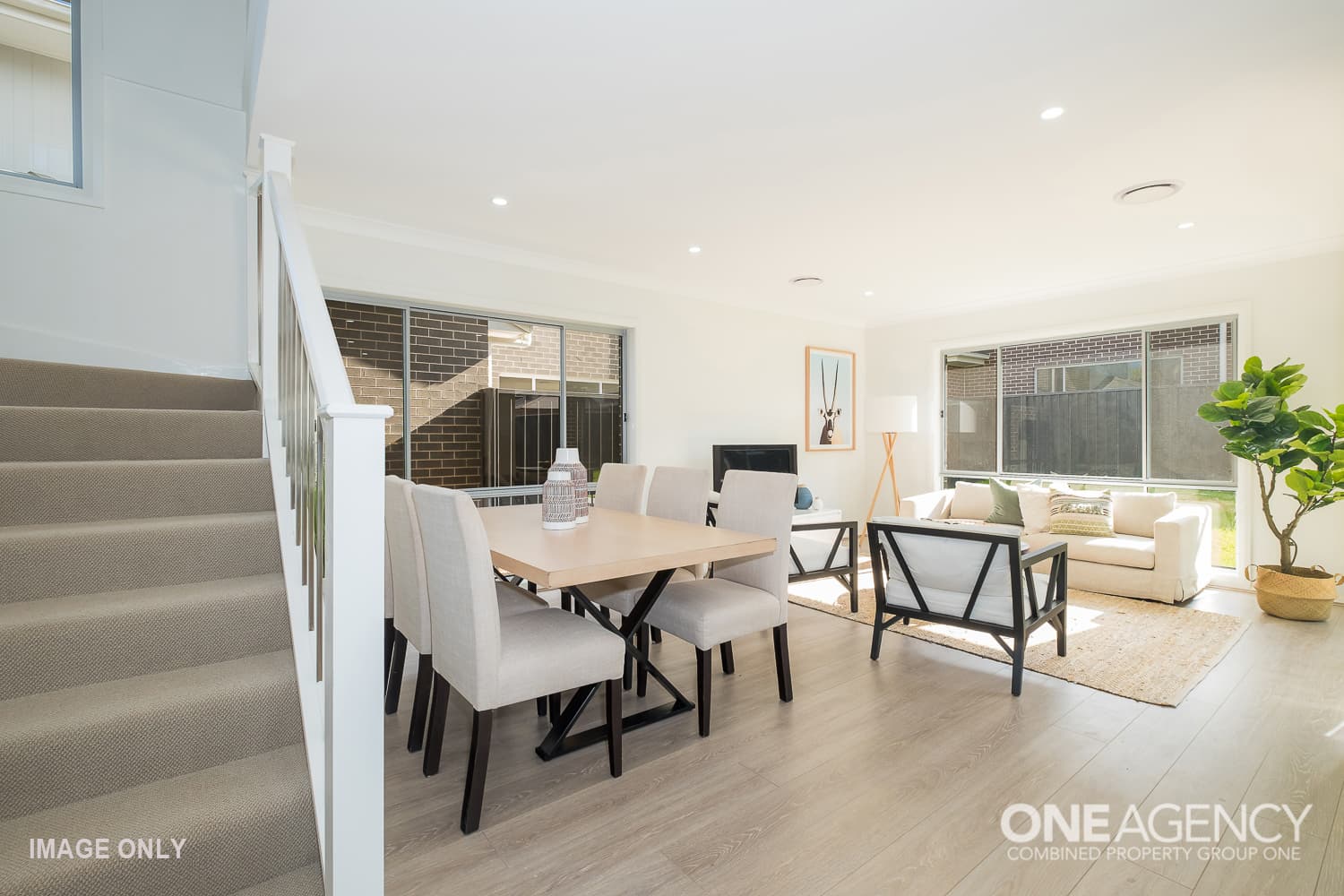 14 Carney Crescent, Schofields, Schofields - Thumbnail 4