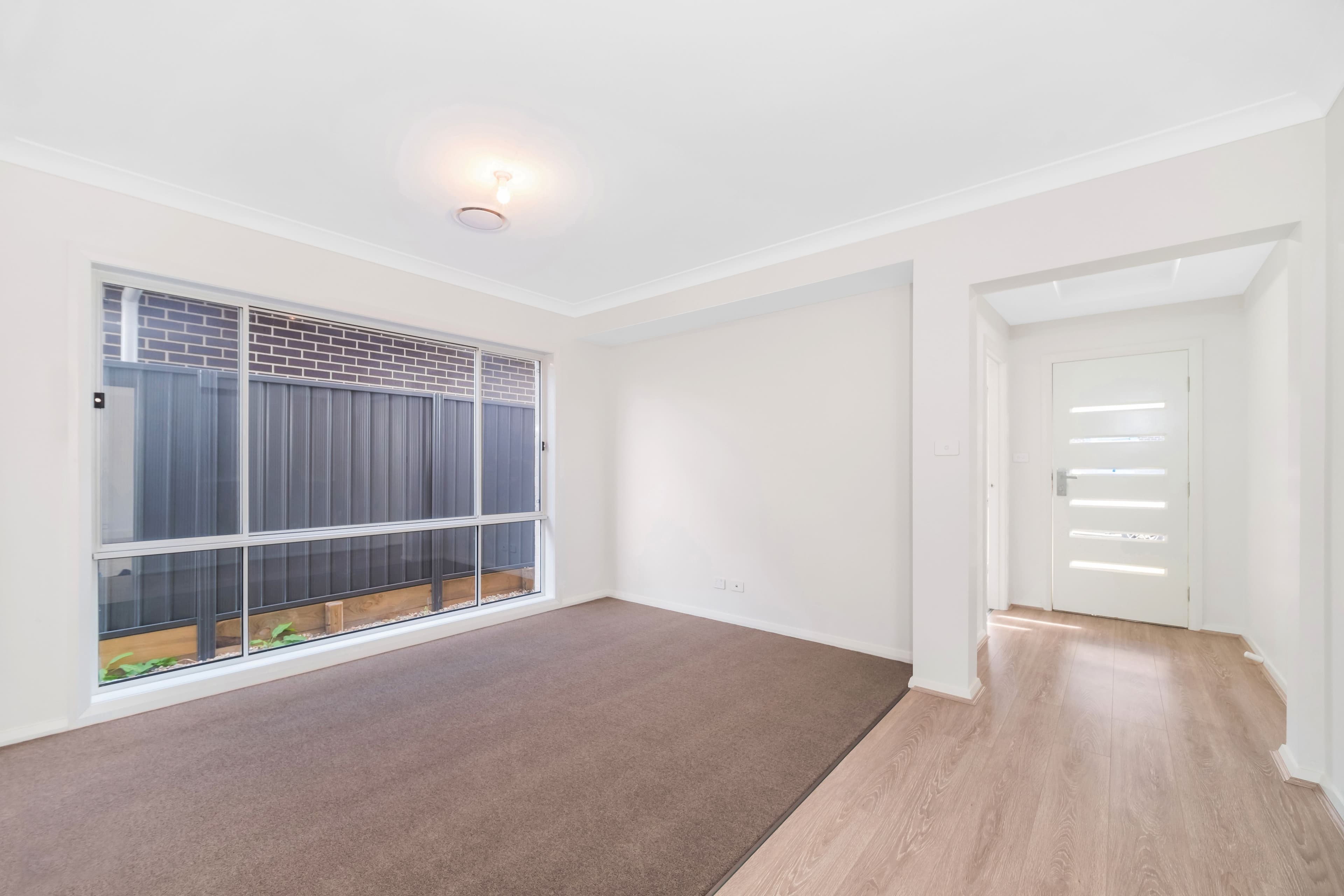 14 Carney Crescent, Schofields, Schofields - Thumbnail 5