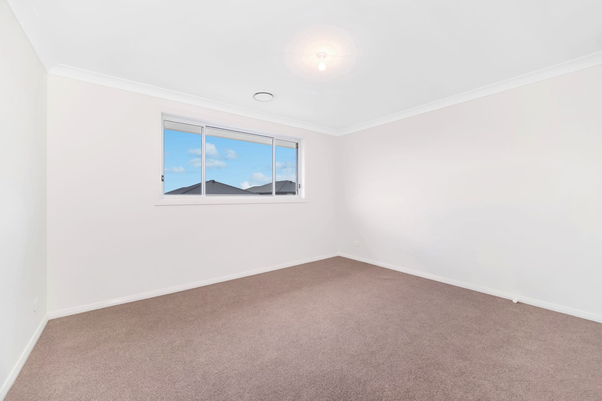 14 Carney Crescent, Schofields, Schofields - Thumbnail 7