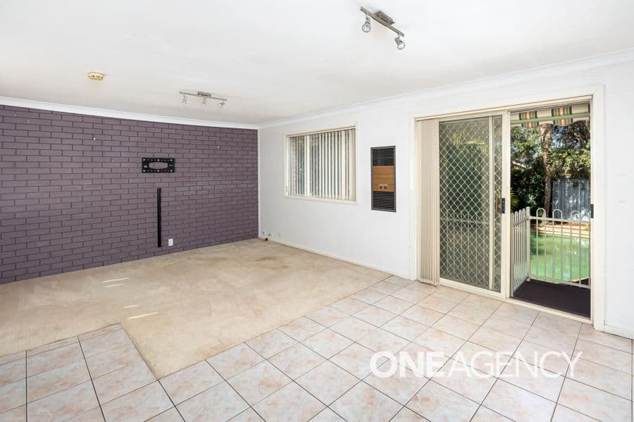 16 COOINBIL Crescent, Kooringal, Kooringal - Thumbnail 4
