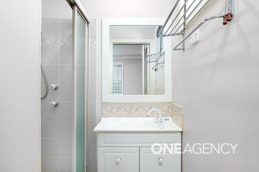 16 COOINBIL Crescent, Kooringal, Kooringal - Thumbnail 6