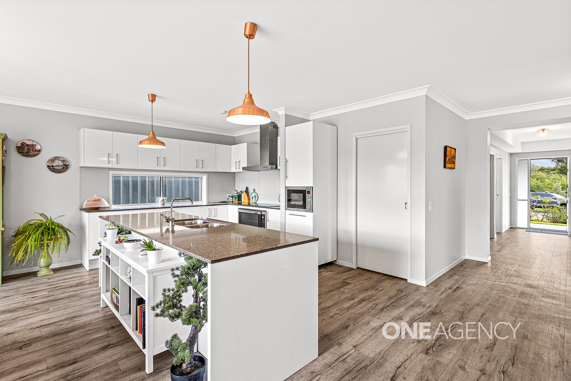 24 Escarpment Place, Horsley, Horsley - Thumbnail 4