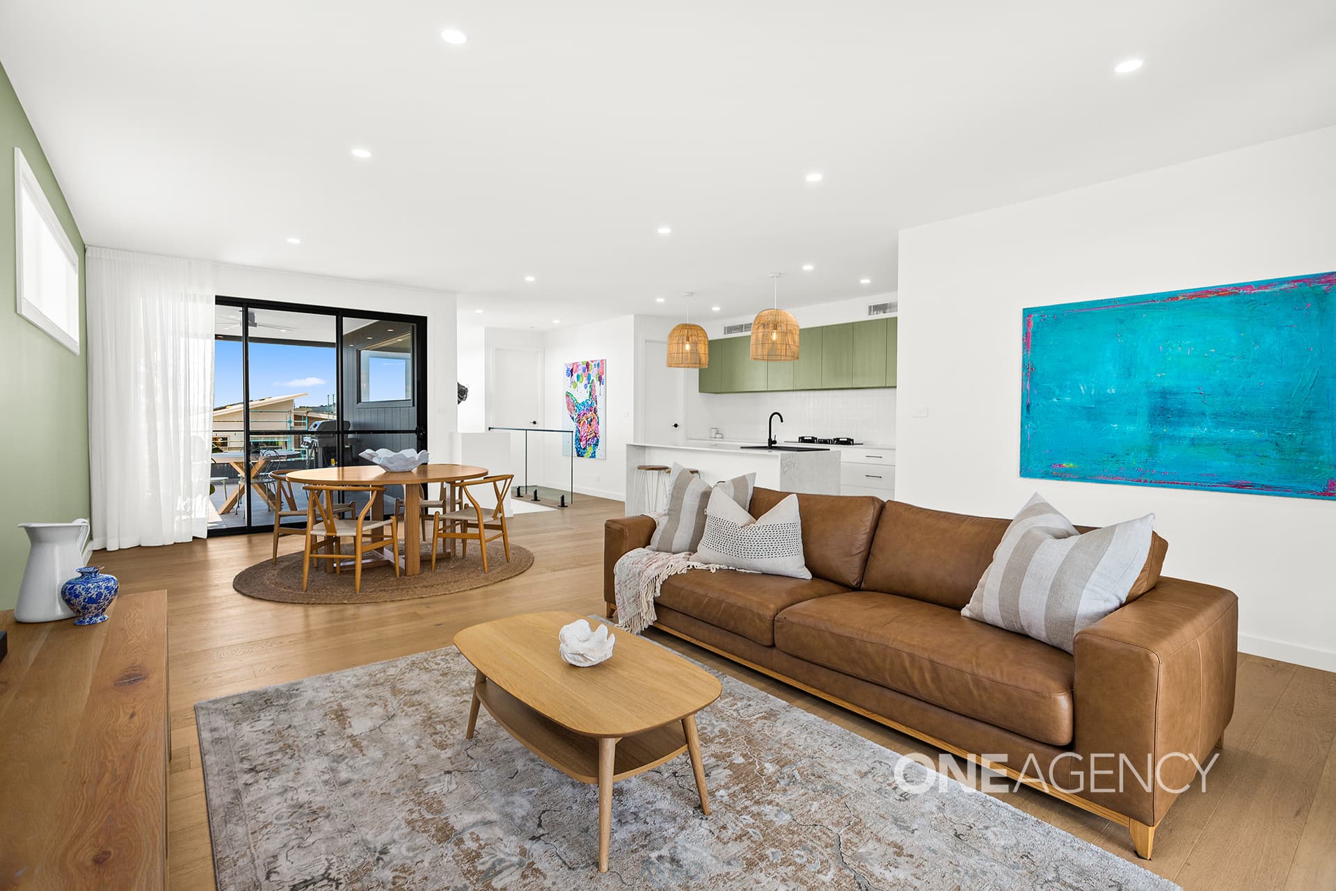 5 Beauty Street, Calderwood, Calderwood - Thumbnail 2