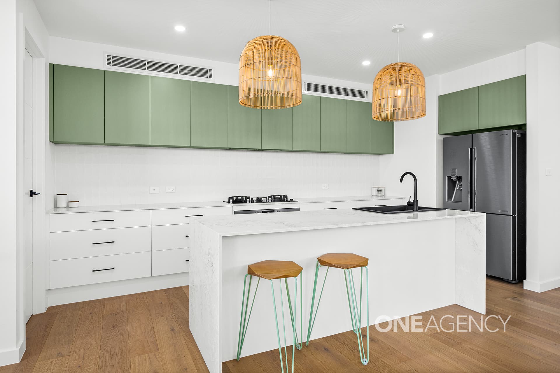 5 Beauty Street, Calderwood, Calderwood - Thumbnail 3