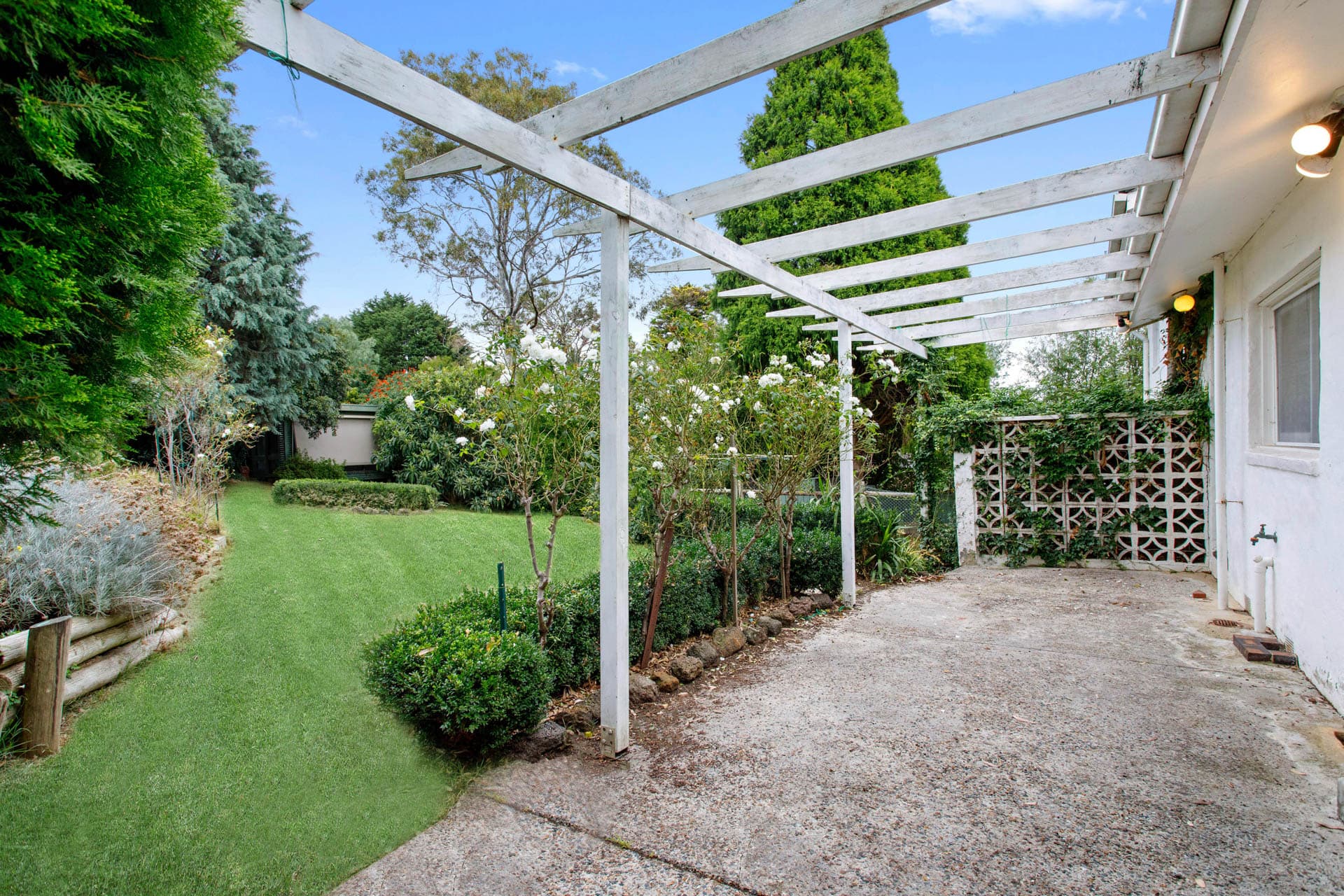 8 Albatross Avenue, Mount Eliza, Mount Eliza - Thumbnail 6