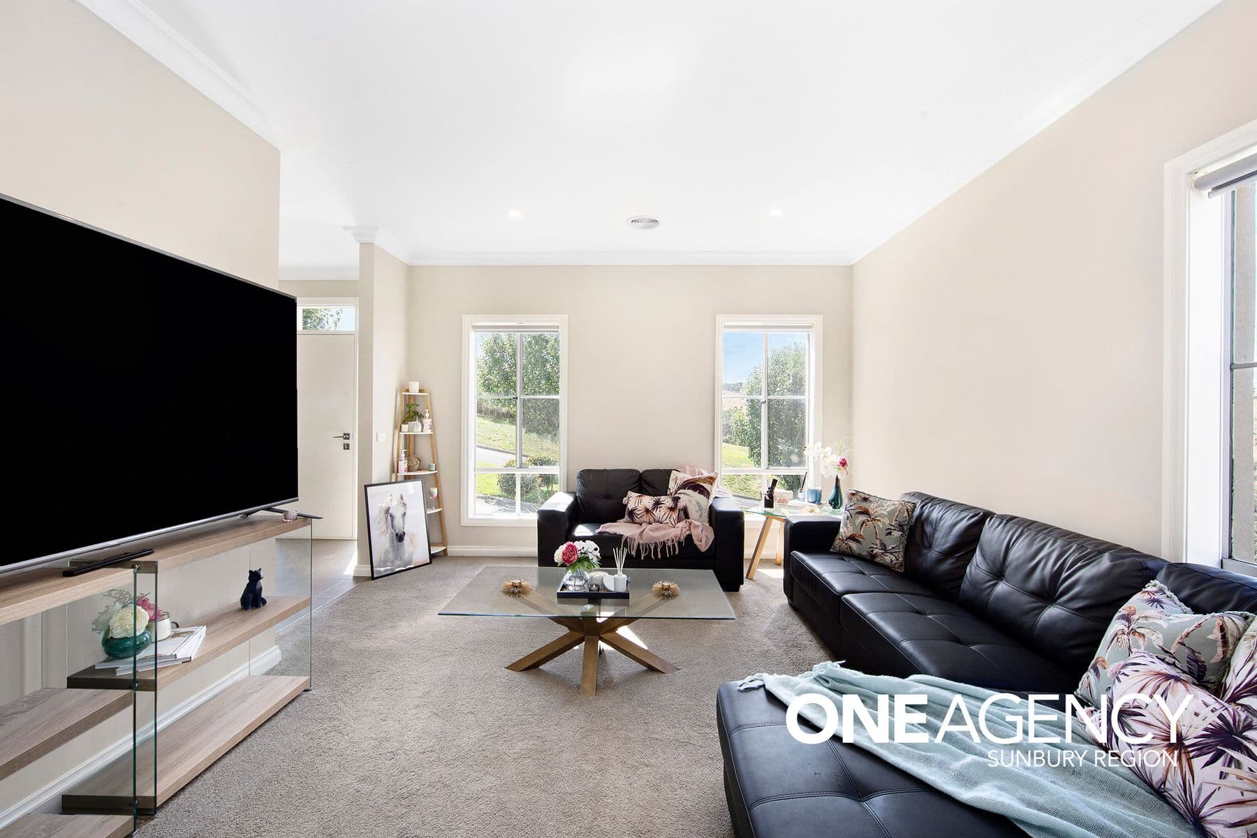 9 Riverview Terrace, Sunbury, Sunbury - Thumbnail 5