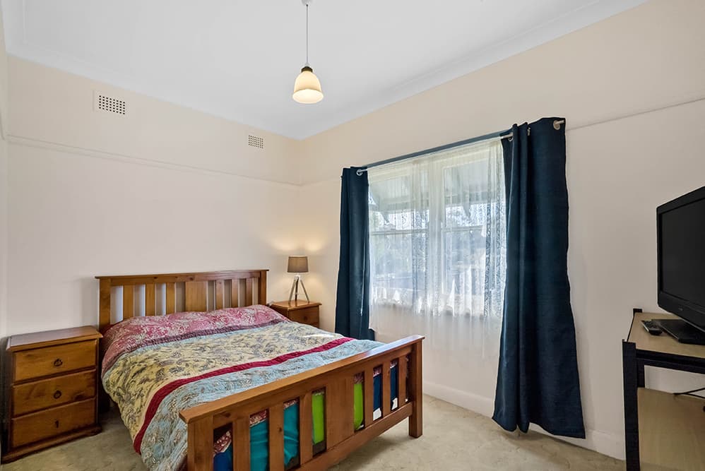 17 Lostock Road, Gresford, Gresford - Thumbnail 8