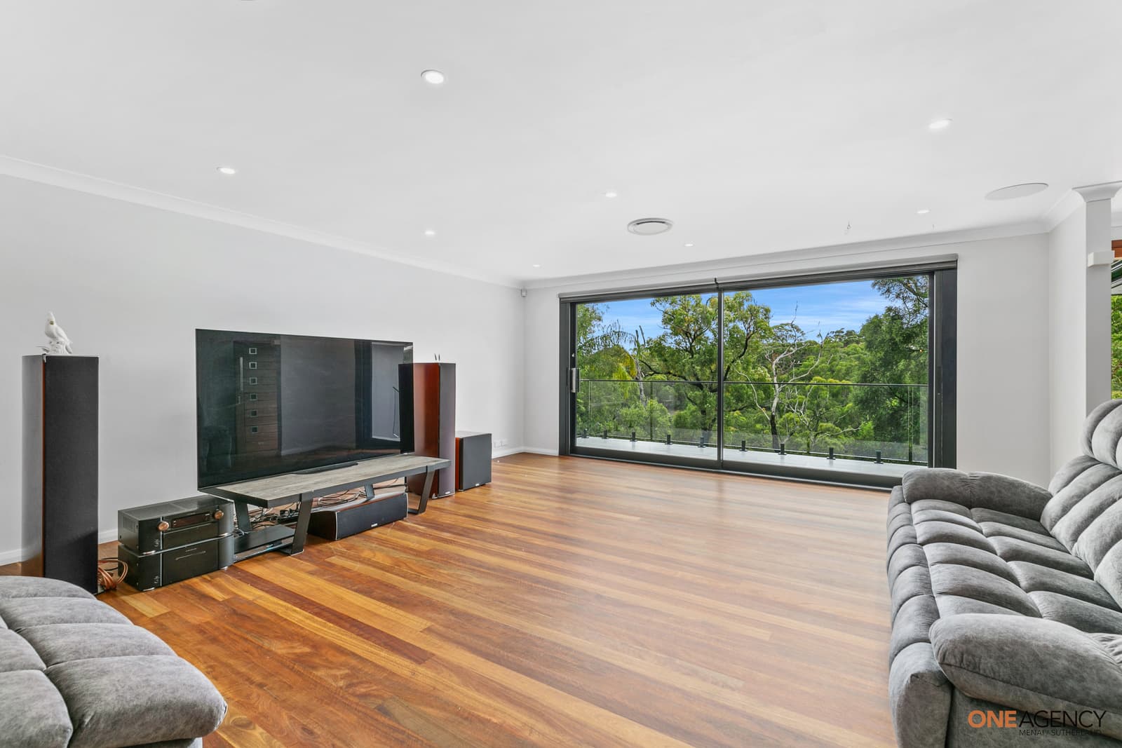 34 Goolagong Place, Menai, Menai - Thumbnail 3