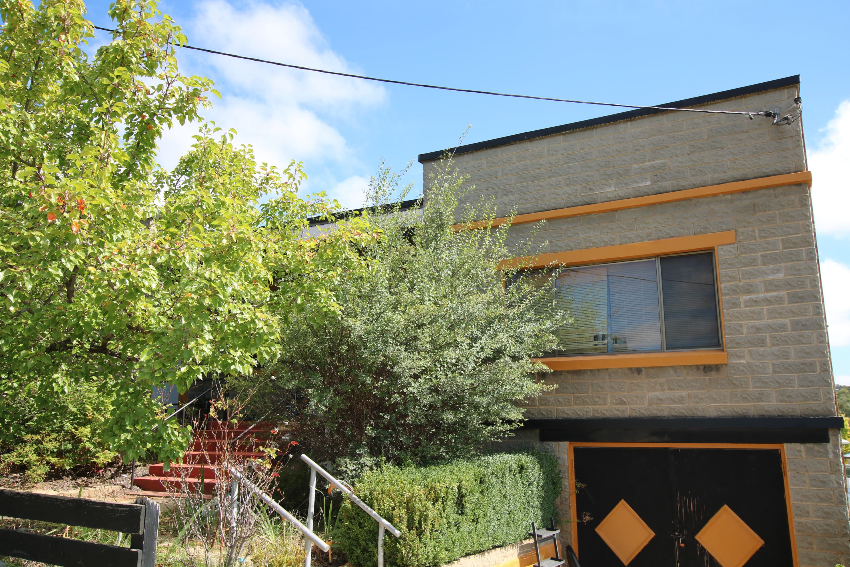 1A & 1B /1 Chapman Street, Cooma, Cooma - Image 1