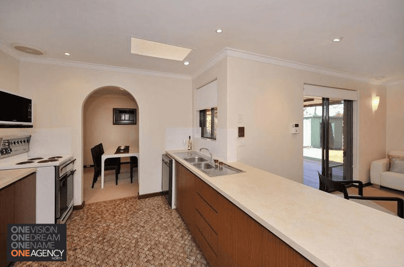 8 Cockman Road, Greenwood, Greenwood - Thumbnail 4