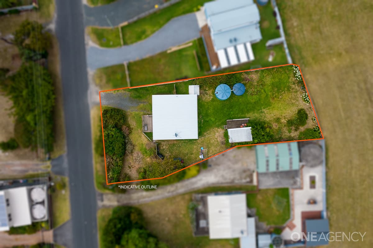 20 Irby Boulevard, Sisters Beach, Sisters Beach - Thumbnail 3