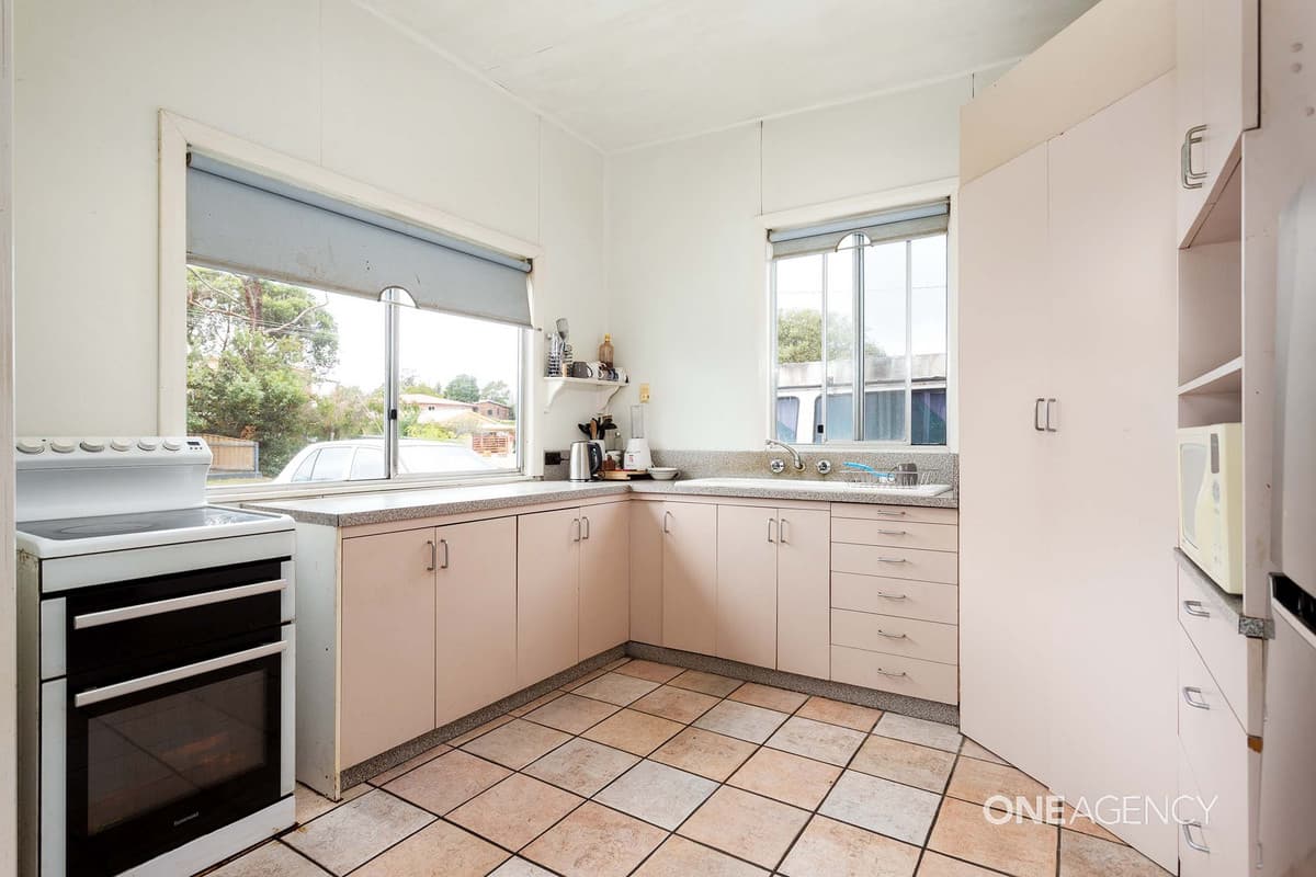 20 Irby Boulevard, Sisters Beach, Sisters Beach - Thumbnail 7