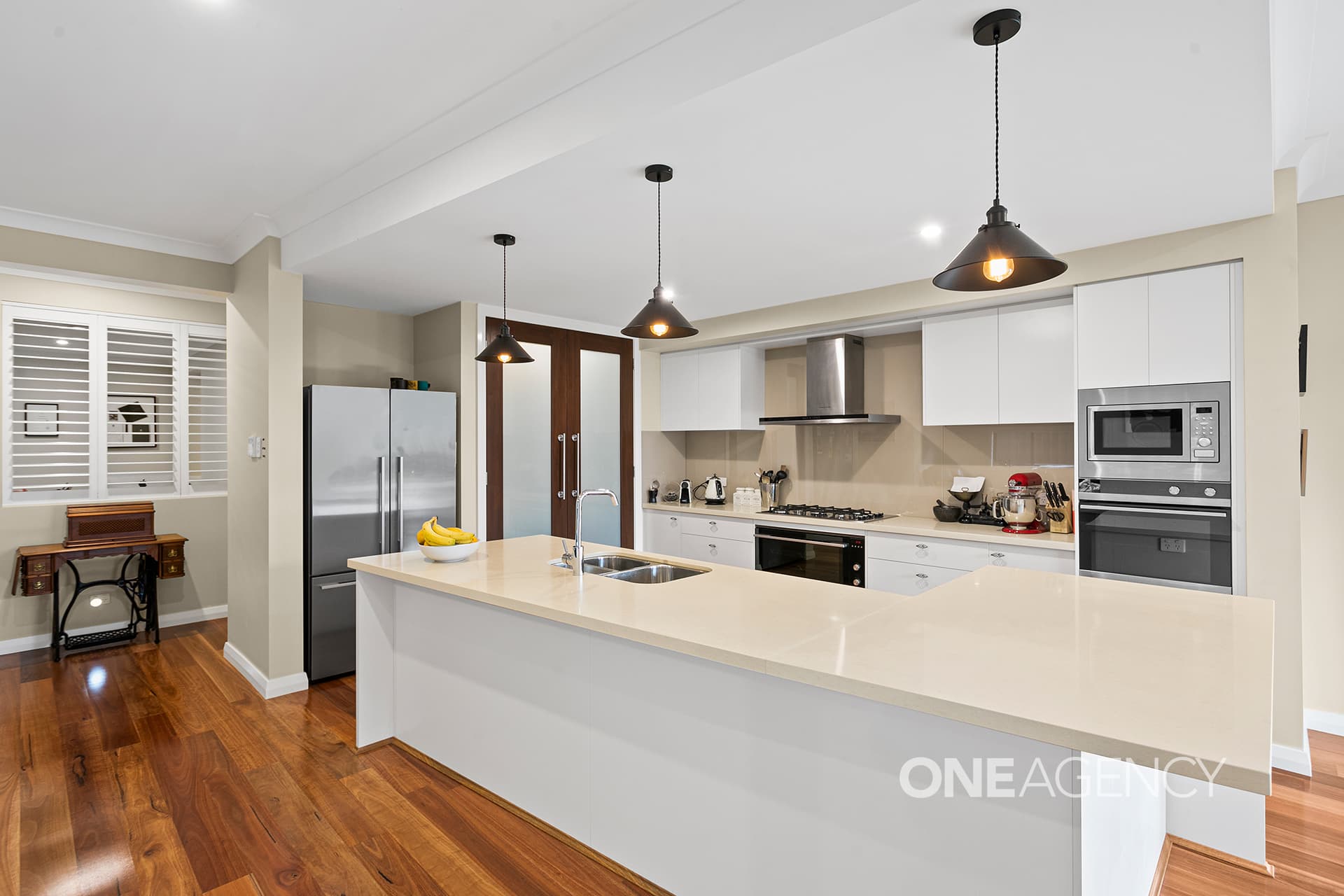 4 Honeybee Crescent, Calderwood, Calderwood - Thumbnail 3
