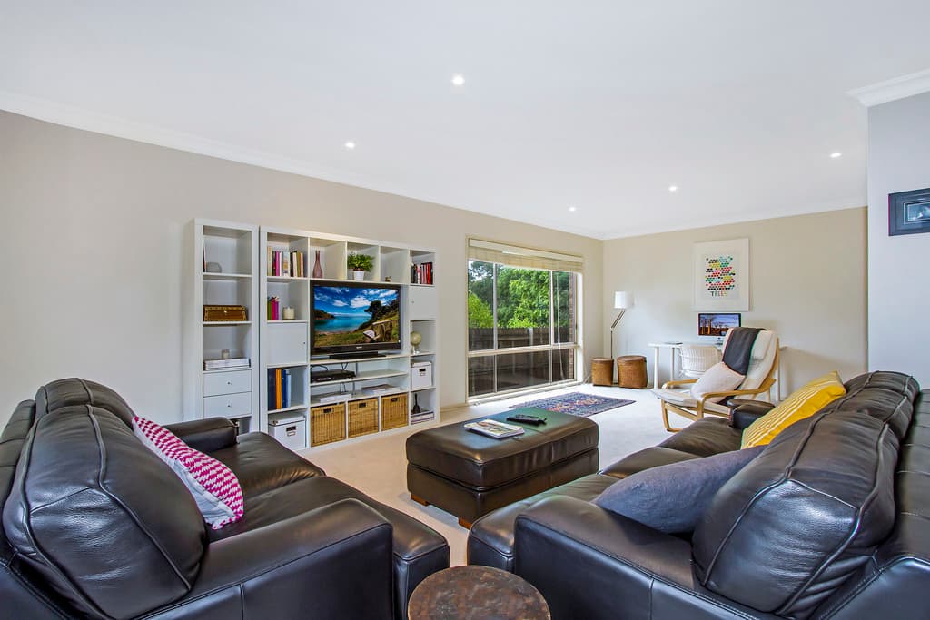 24 Kingfisher Close, Kincumber, Kincumber - Thumbnail 2