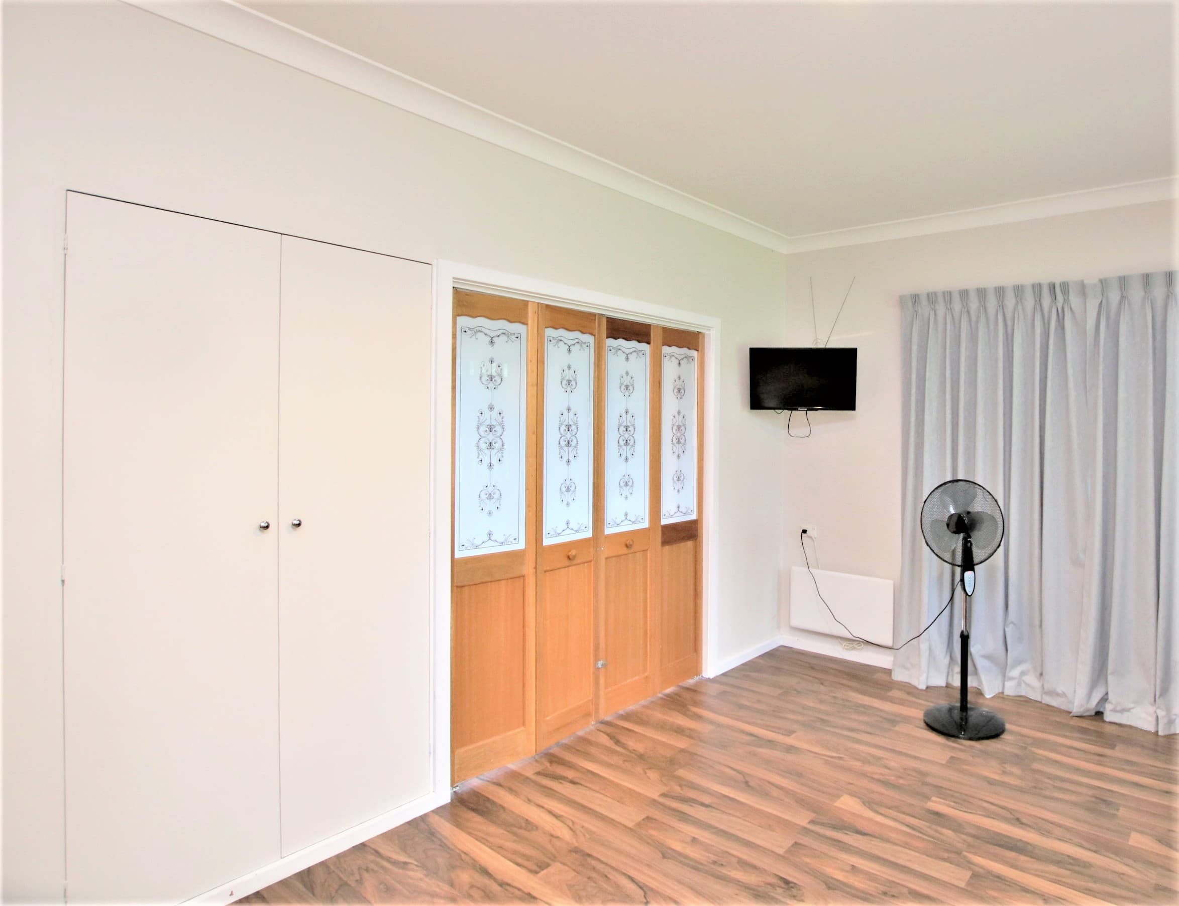 19 Bradley Street, Cooma, Cooma - Thumbnail 5