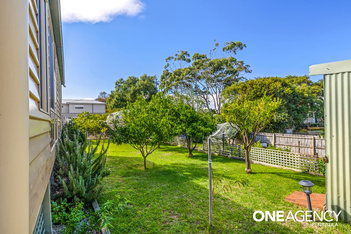 9 Broadway, Capel Sound, Capel Sound - Thumbnail 3