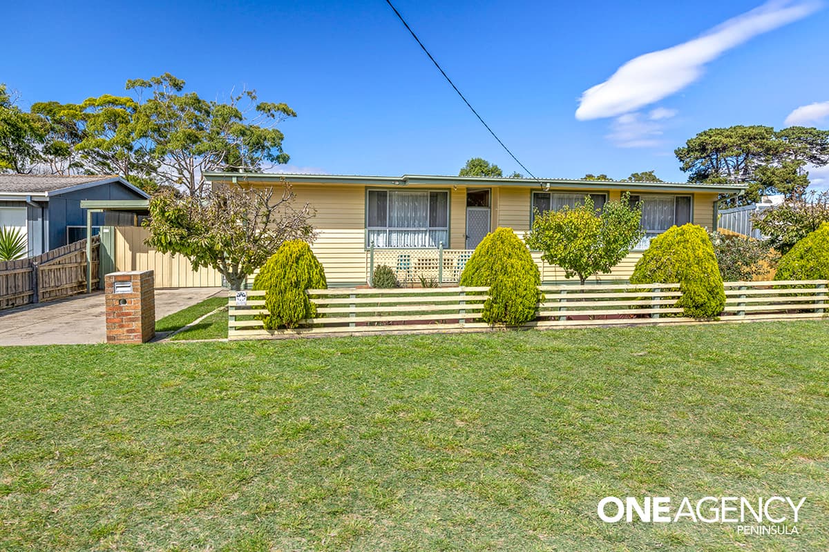 9 Broadway, Capel Sound, Capel Sound - Image 1