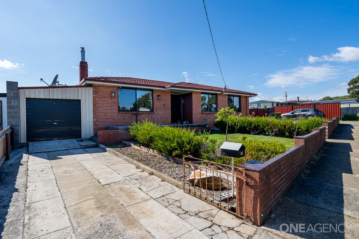 85 South Road, Penguin, Penguin - Image 1