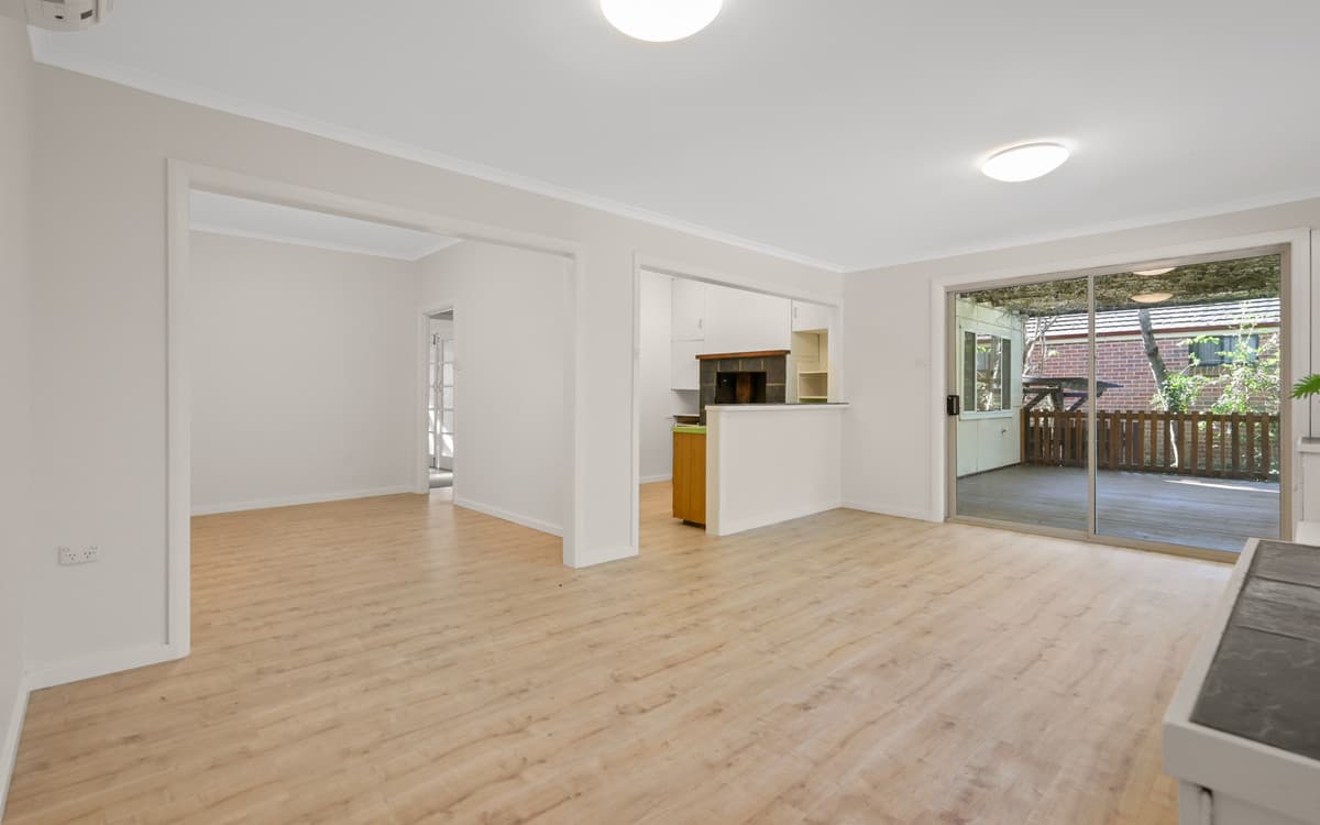 44 Bee Farm Road, Springwood, Springwood - Thumbnail 3