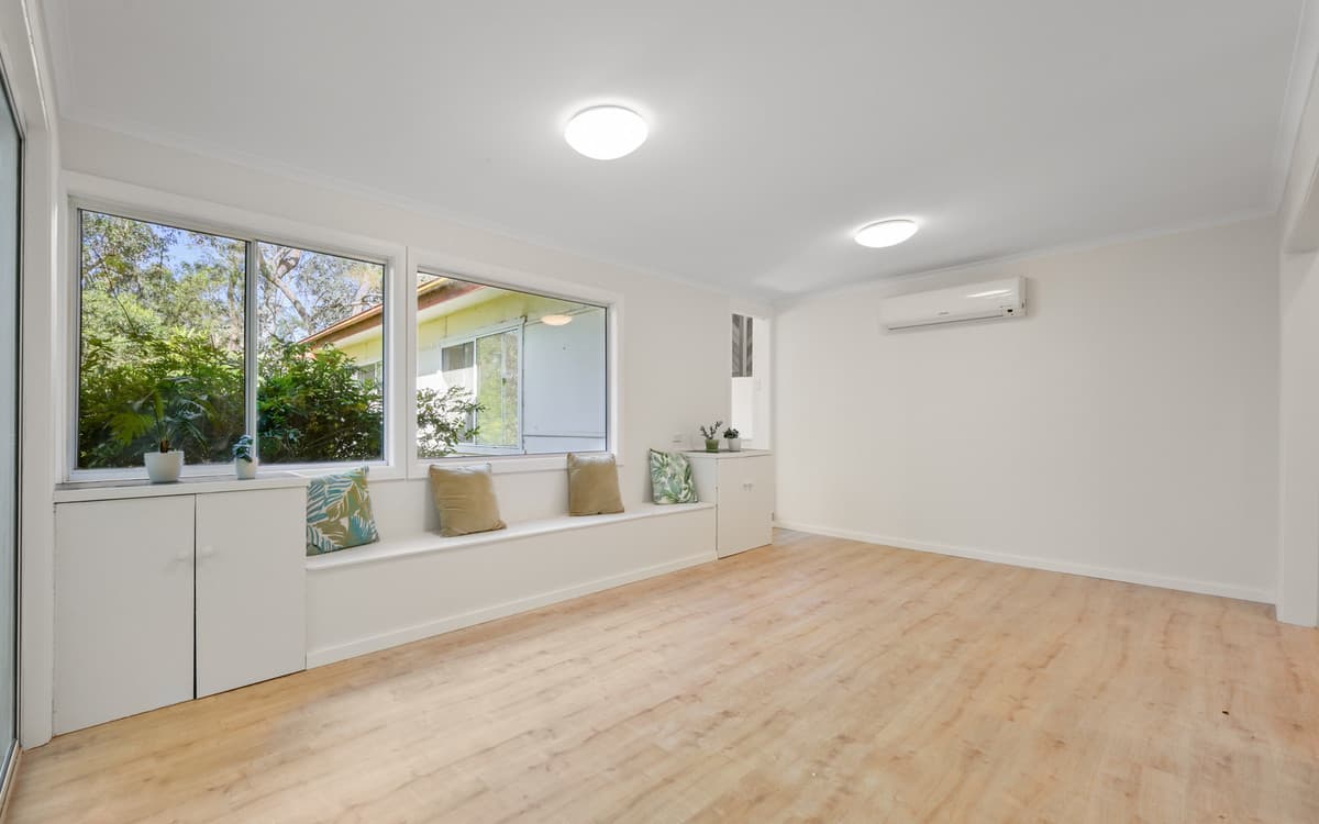 44 Bee Farm Road, Springwood, Springwood - Thumbnail 4