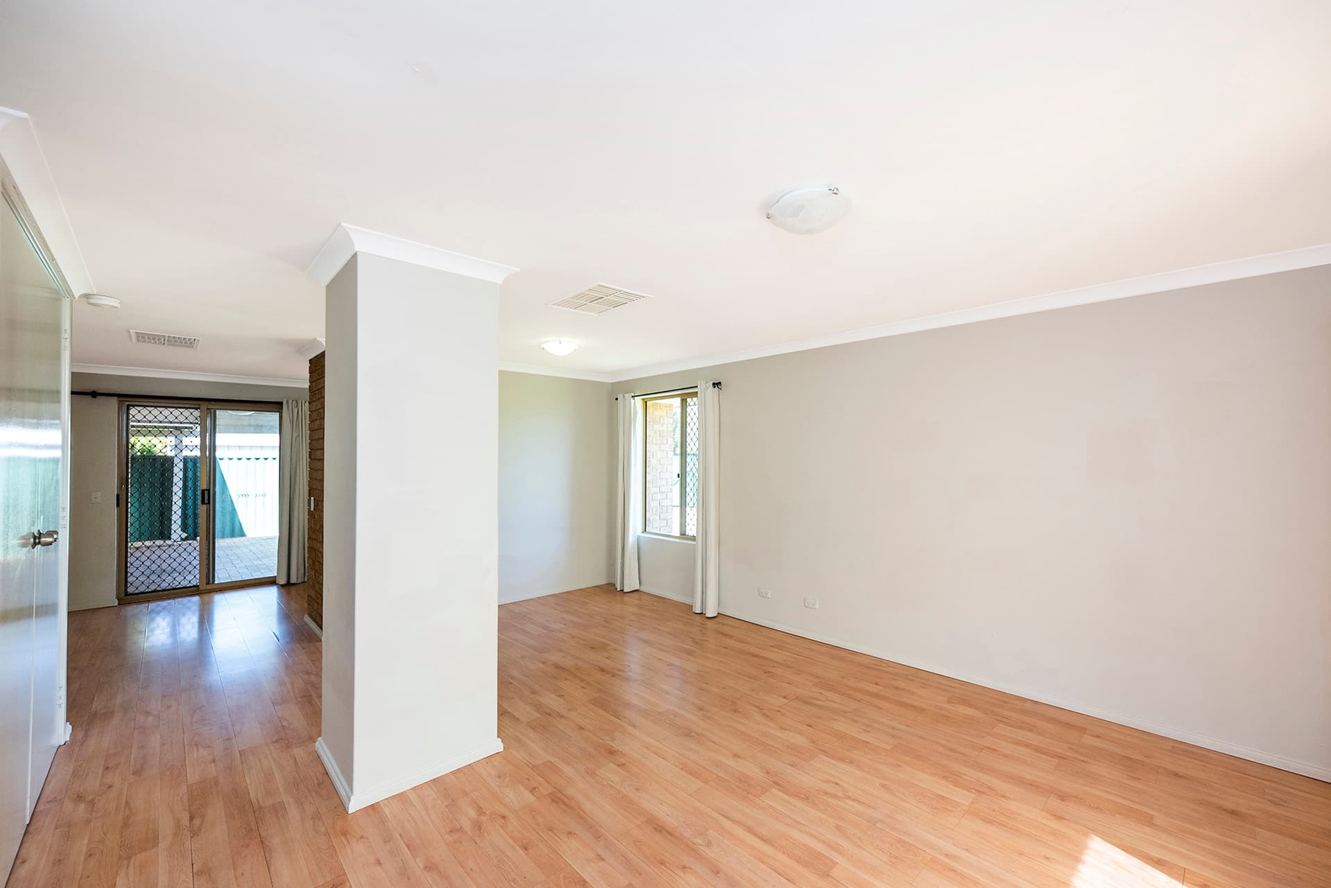 8A Bower Street, Thornlie, Thornlie - Thumbnail 4