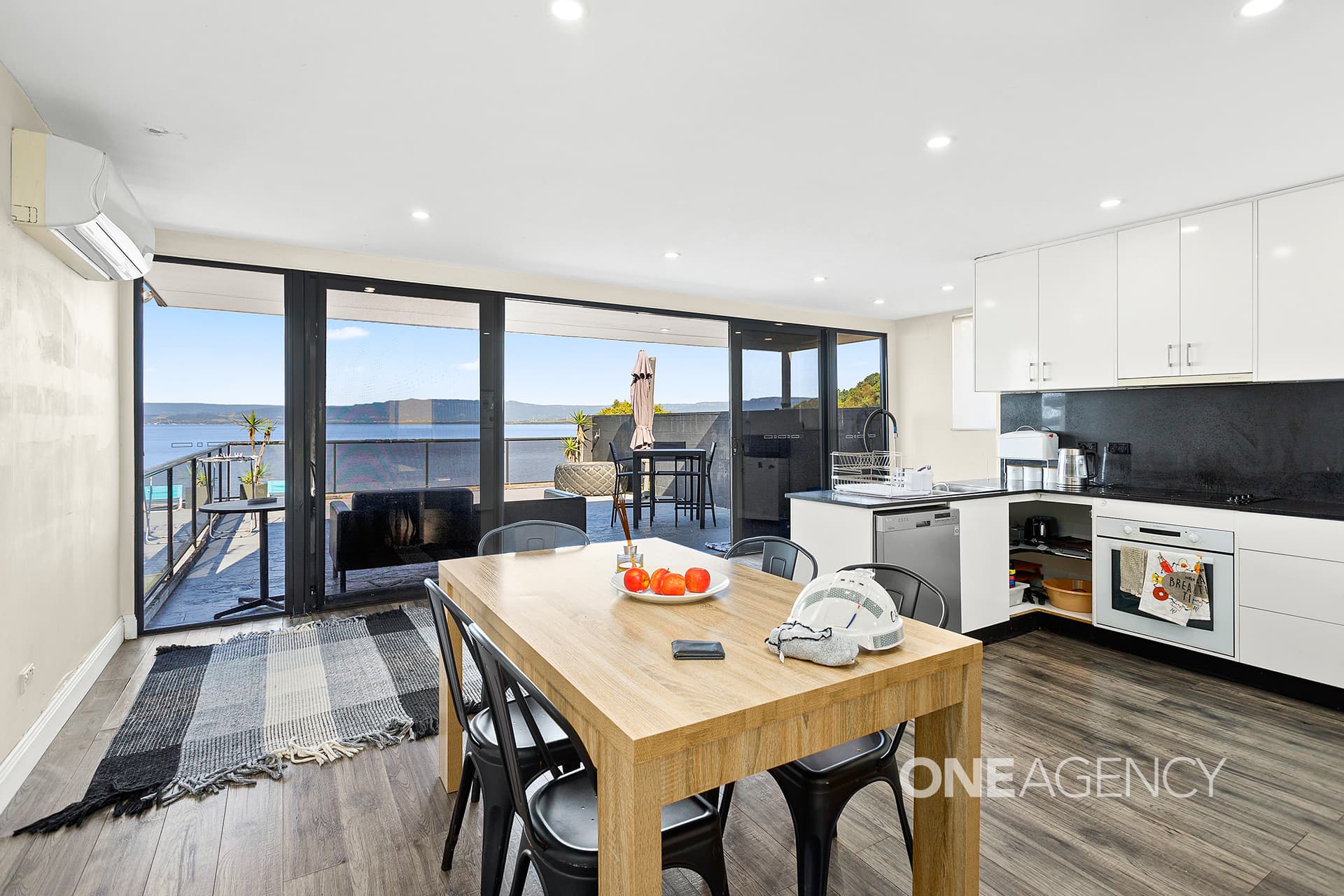 127 Northcliffe Drive, Lake Heights, Lake Heights - Thumbnail 3