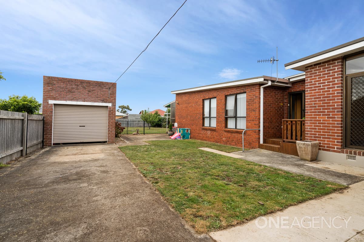 17 Mace Street, Montello, Montello - Thumbnail 2