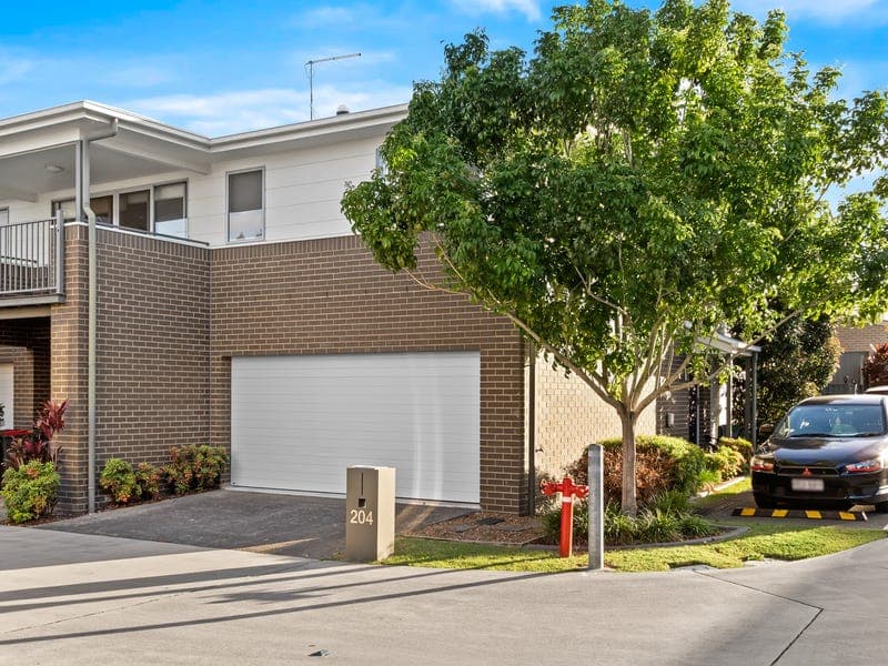 Unit 204/25 Farinazzo Street, Richlands, Richlands - Image 1