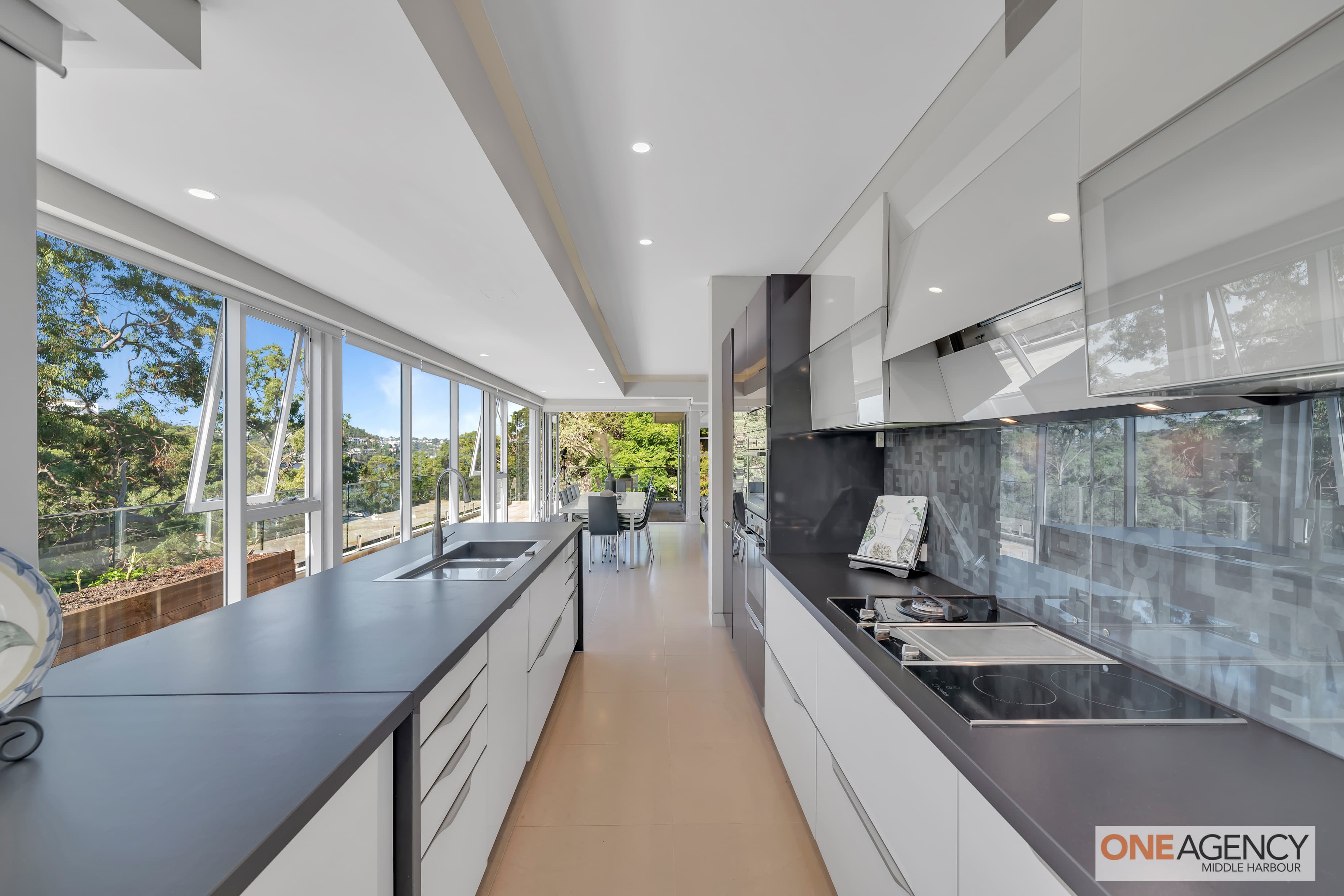 102 The Bulwark, Castlecrag, Castlecrag - Thumbnail 4