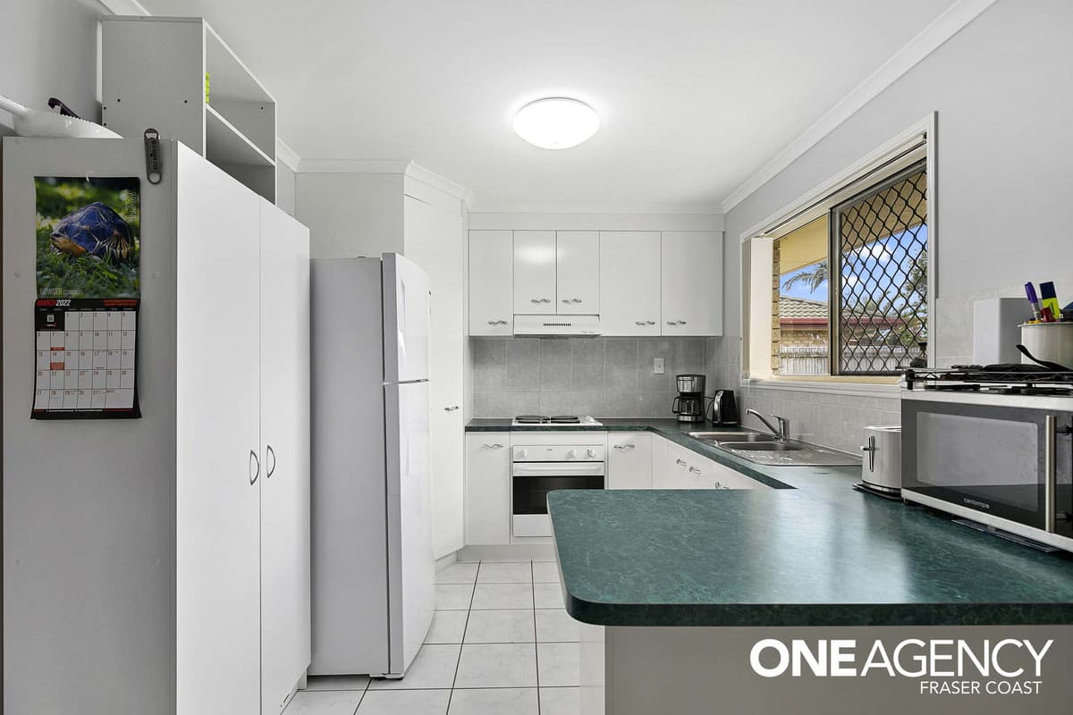 9 Sharyn Court, Point Vernon, Point Vernon - Thumbnail 6