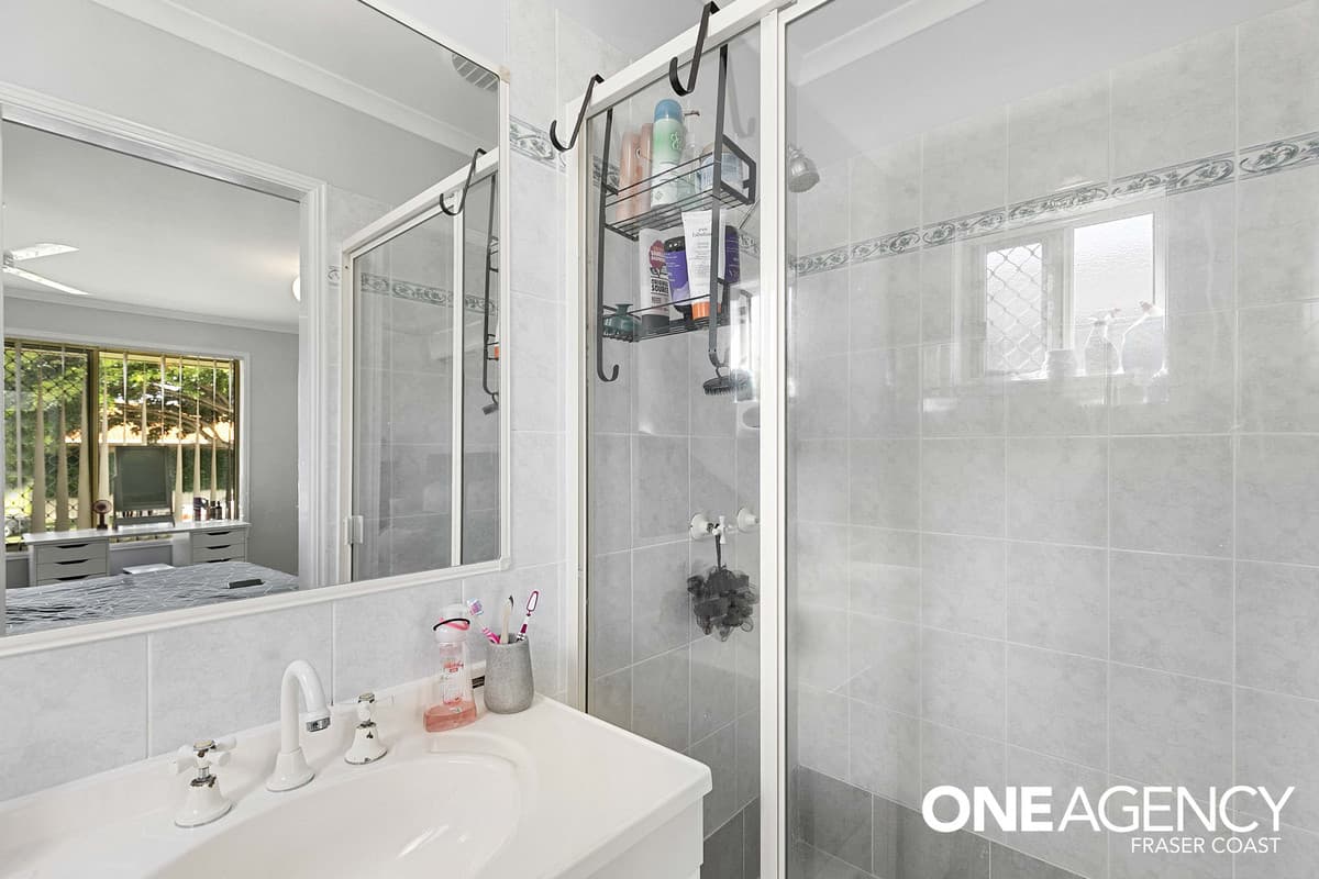 9 Sharyn Court, Point Vernon, Point Vernon - Thumbnail 8