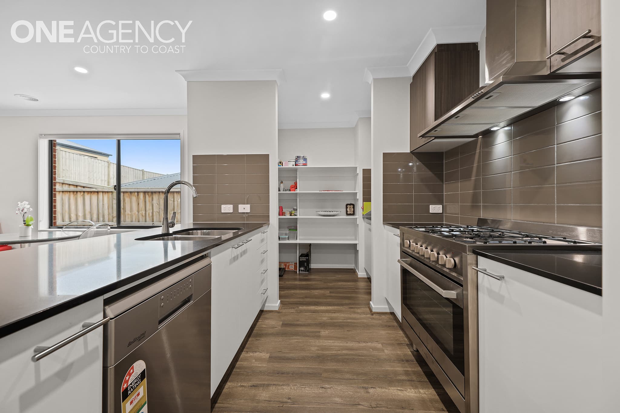64 Willandra Circuit, Warragul, Warragul - Thumbnail 2