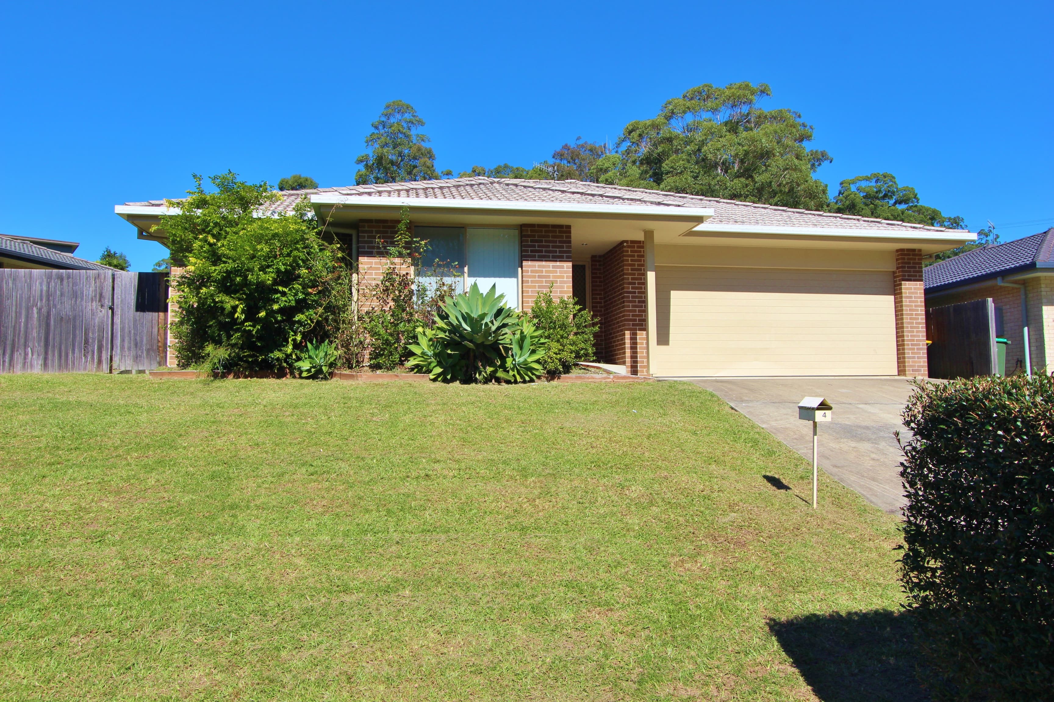 4 Mountain Spring Drive, Kendall, Kendall - Image 1