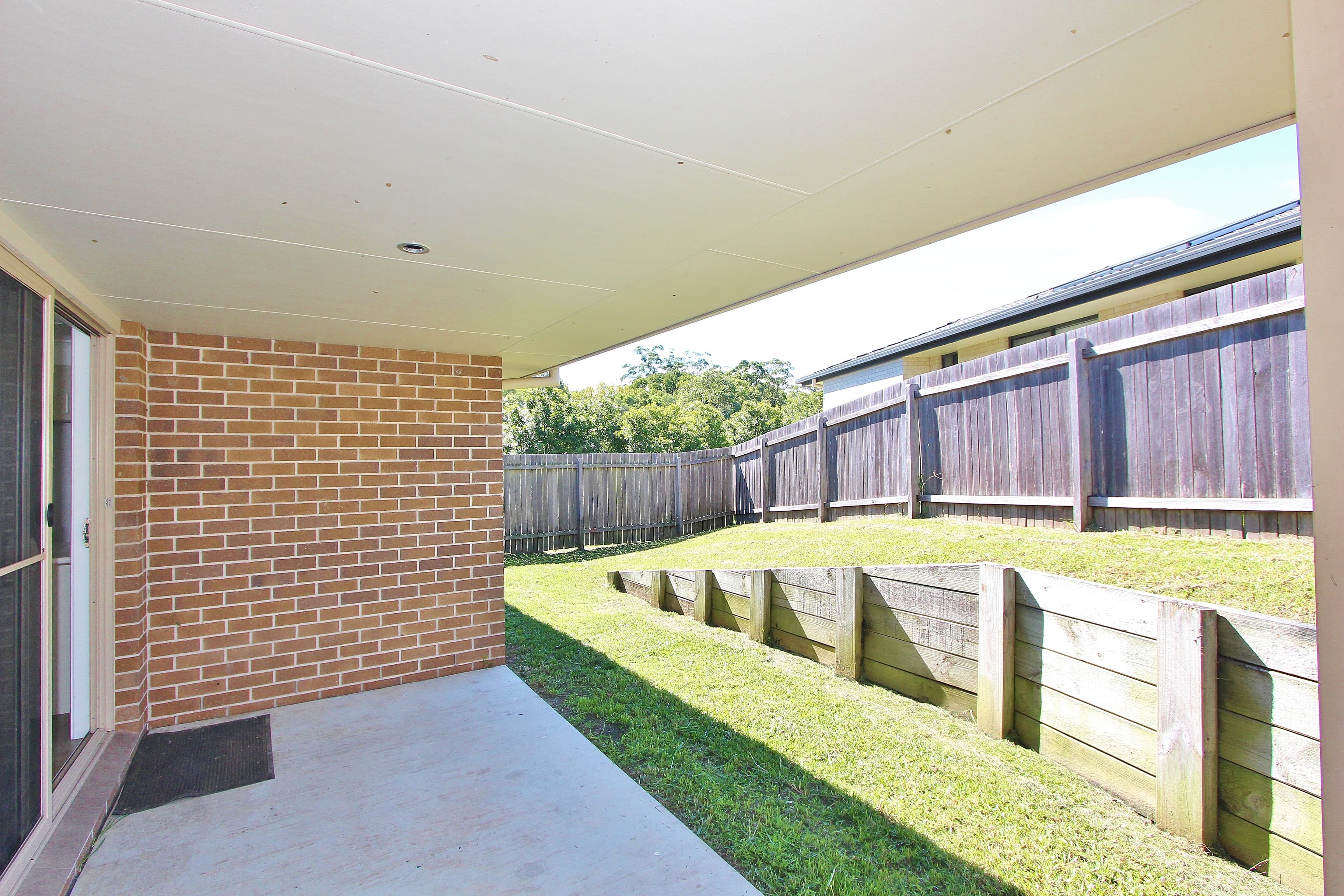 4 Mountain Spring Drive, Kendall, Kendall - Thumbnail 5